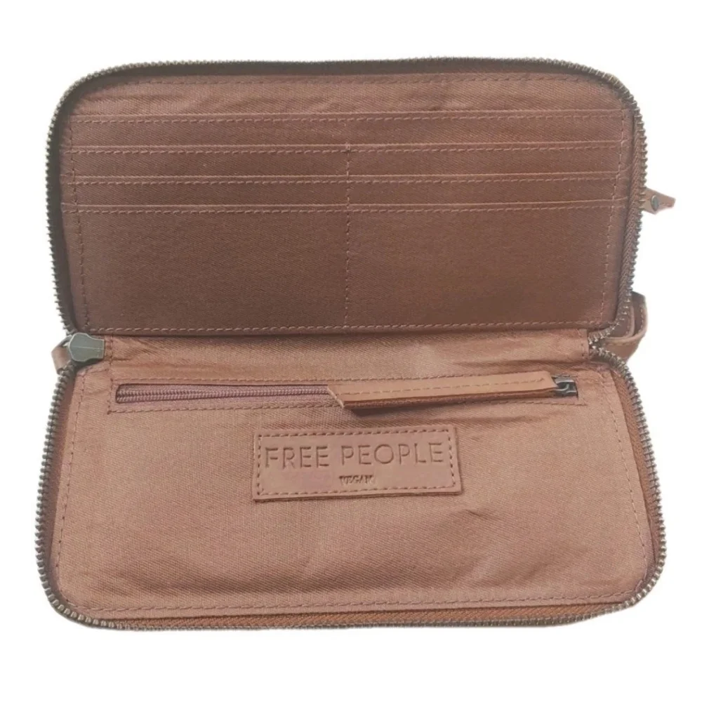 Free People Vegan Leather Long Wallet Zip Around Wristlet Brown Boho Western New